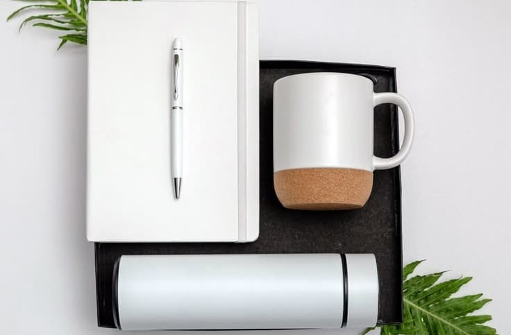 Personalized Corporate Gifts Dubai